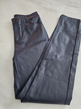 Renuar Black Faux Leather Pants